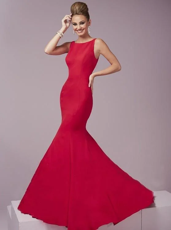 Women's Stylish Professional Apparel Tiffany Homecoming Bateau Neck Trumpet Gown in Red 46092