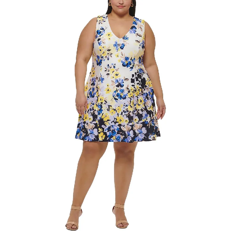 Women's Casual Clothing For Lounging Vince Camuto Womens Plus Floral Fit & Flare Cocktail And Party Dress