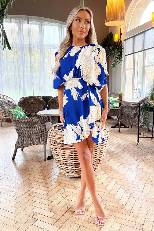 Women's Outerwear Attire Blue And Cream Floral Printed Round Neck Mini Dress