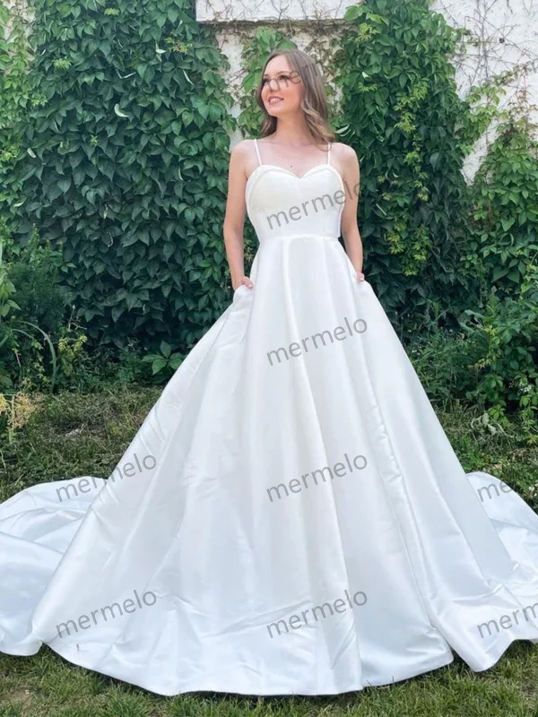 Women's Garments Sweetheart Neck Open Back White Long Prom Wedding Dresses with Train, White Formal Graduation Evening Dresses