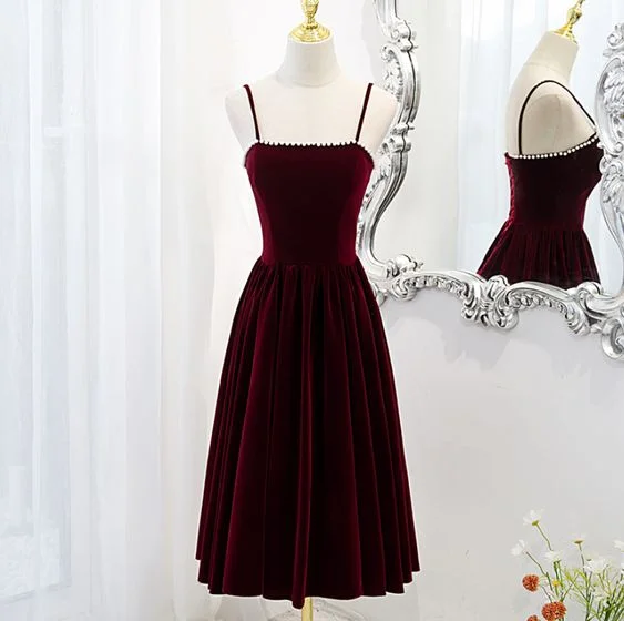 Women's Trendy Casual Outfit Lovely Wine Red Velvet Short Simple Wedding Party Dress, Dark Red Homecoming Dresses    S2884