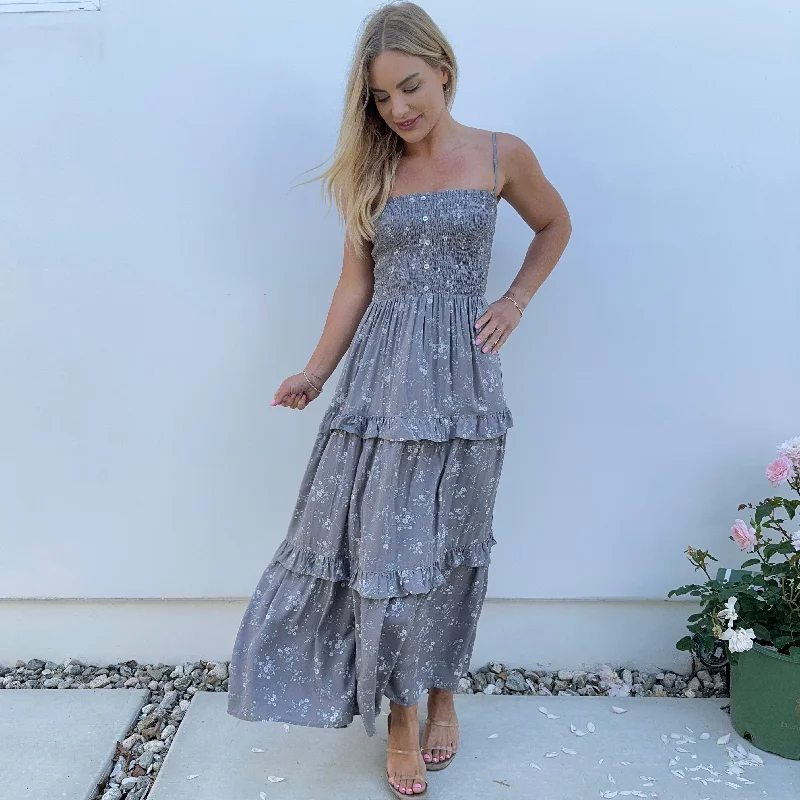 Modern Women's Outfit Take It Easy Grey Floral Maxi Dress