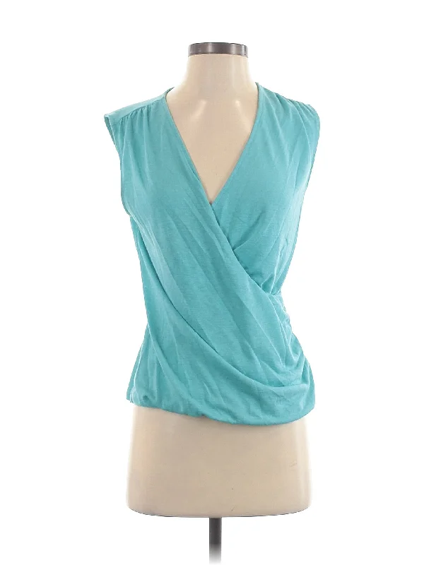 Women's Travel Garments Sleeveless Blouse