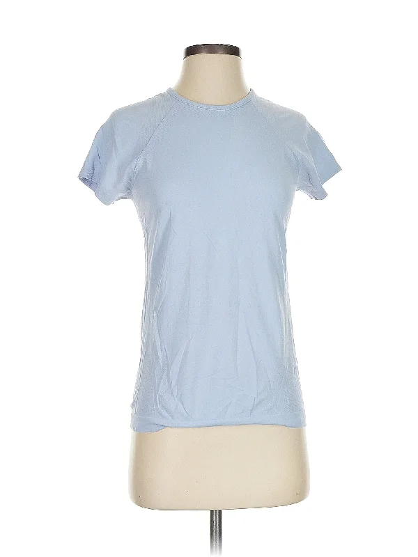 Vintage-Inspired Garments Active T Shirt