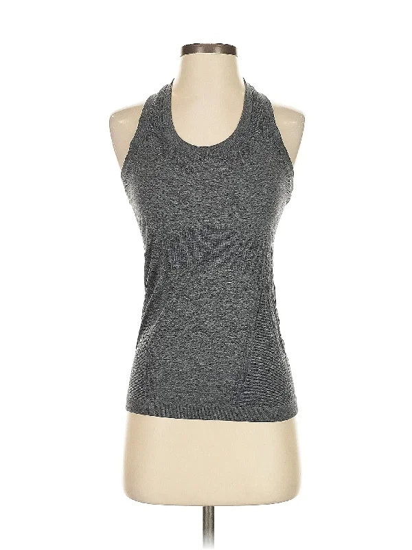 Women's Chic Outerwear Outfit Active Tank